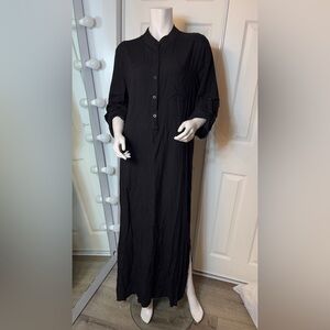 Chic Black Button-Up Maxi Dress